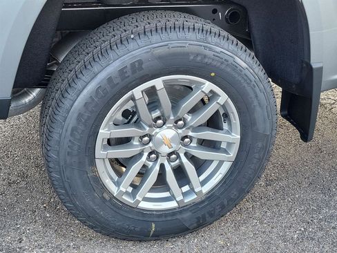 New 2025 Chevrolet Colorado LT w/ Advanced Trailering Package image 30