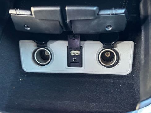 Used 2015 Toyota Avalon Limited image 28