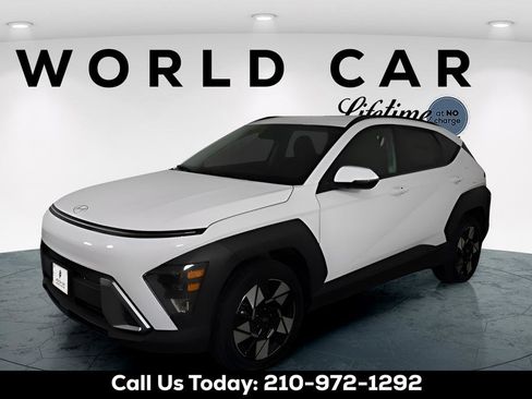 New 2025 Hyundai Kona SEL FWD image 3