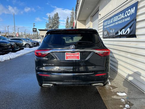 Used 2021 Buick Enclave Avenir image 5