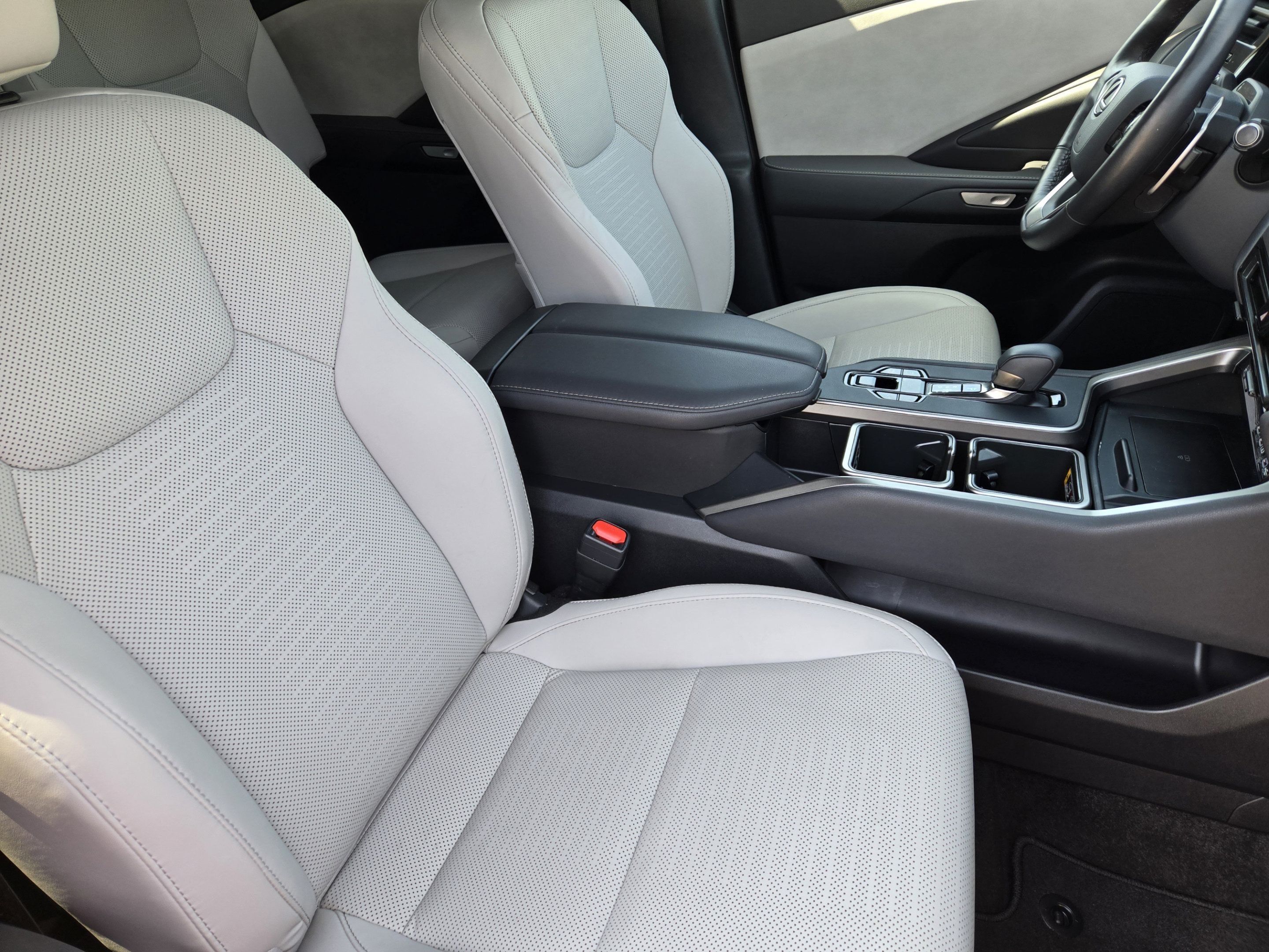 Used 2026 Lexus TX 350 AWD w/ Technology Package image 10