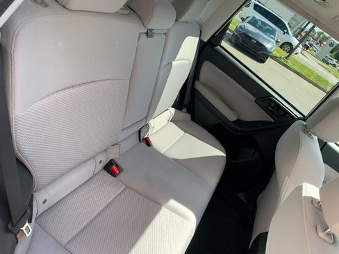 Used 2018 Subaru Forester 2.5i Premium AWD/4WD image 18
