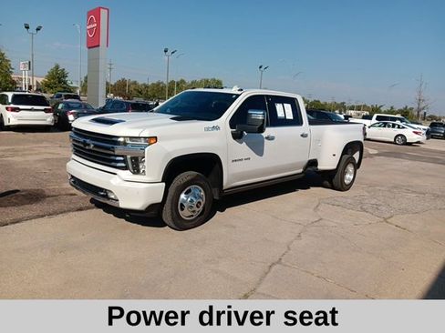 Used 2022 Chevrolet Silverado 3500 High Country image 9