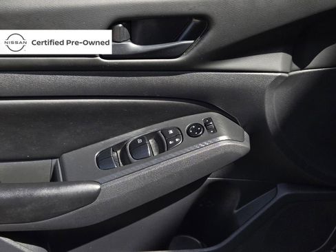 Certified 2025 Nissan Altima 2.5 S FWD image 15