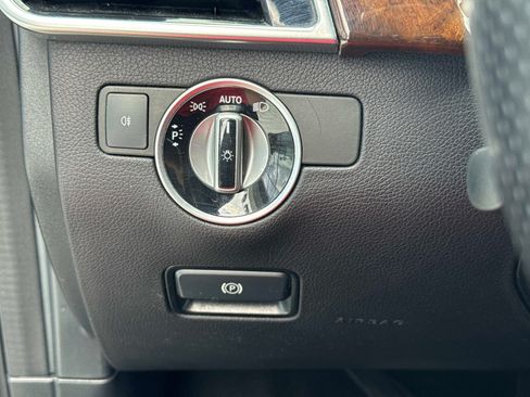 Used 2019 Mercedes-Benz GLS 450 4MATIC image 33