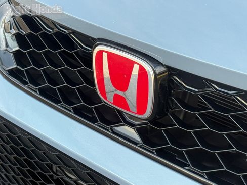 Used 2023 Honda Civic Type R image 32