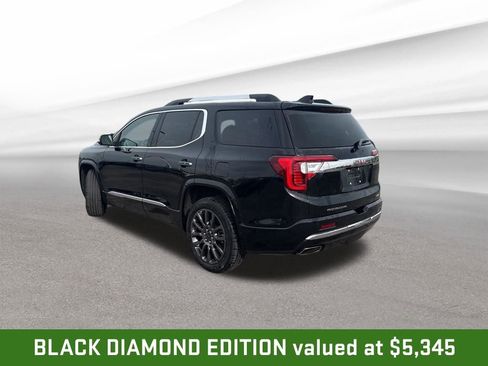 Used 2023 GMC Acadia Denali w/ Black Diamond Edition image 3