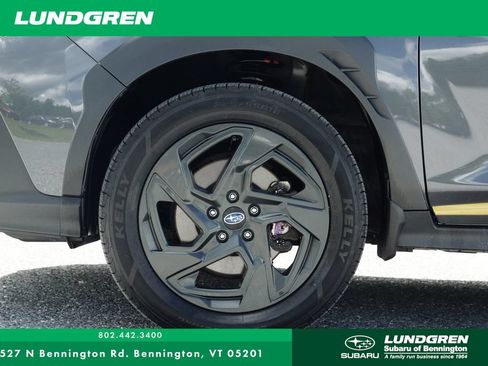 Used 2024 Subaru Crosstrek 2.5i Sport AWD/4WD image 34