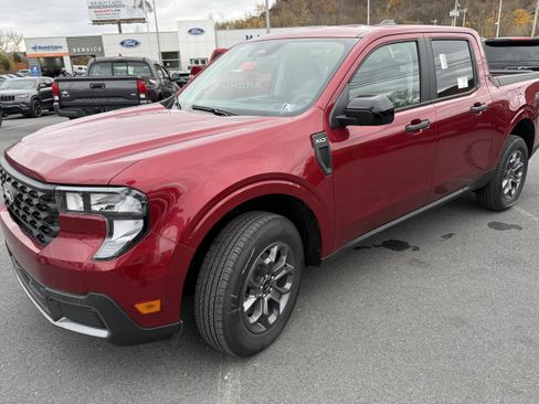 New 2025 Ford Maverick XLT w/ XLT Luxury Package image 20