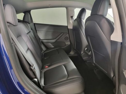 Used 2021 Tesla Model Y Performance AWD/4WD image 17