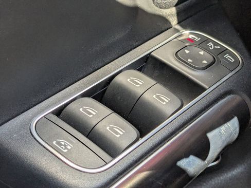 Certified 2021 Mercedes-Benz GLA 250 GLA 250 image 9