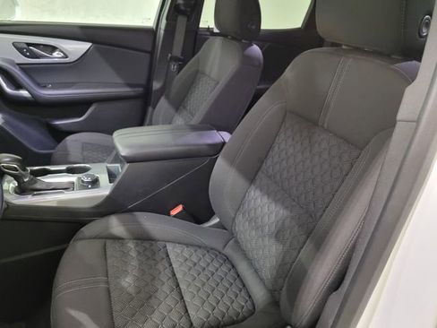 Used 2020 Chevrolet Blazer LT image 30