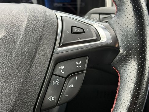 Certified 2021 Ford Edge ST-Line AWD/4WD image 13