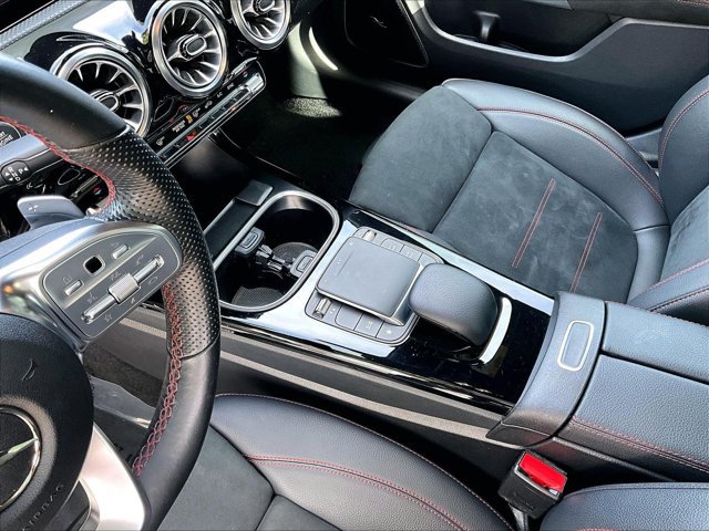 Used 2023 Mercedes-Benz CLA 250 image 15