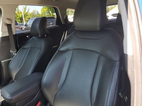 Used 2024 Kia Sportage EX FWD image 17