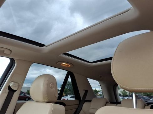 Used 2017 Mercedes-Benz GLE 350 4MATIC image 13