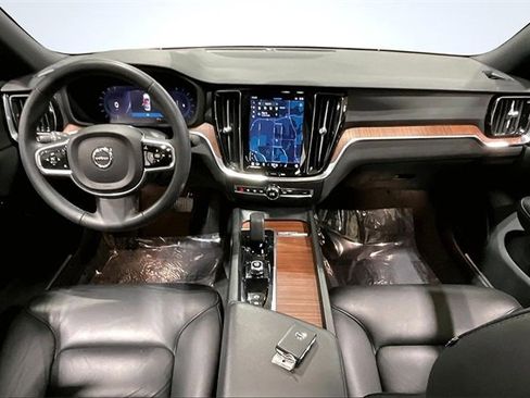 Certified 2023 Volvo S60 B5 Plus w/ Climate Package image 17