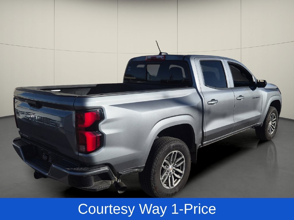 Used 2025 Chevrolet Colorado LT w/ LT Convenience Package RWD image 8