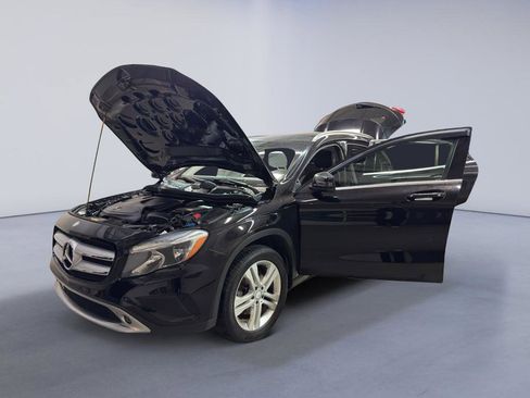 Used 2015 Mercedes-Benz GLA 250 4MATIC image 10