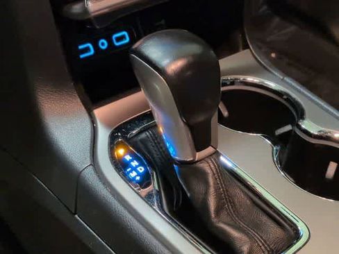 Used 2020 Jeep Grand Cherokee Limited w/ Luxury Group II image 32