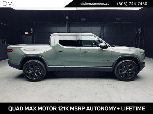 Used 2026 Rivian R1T Premium AWD/4WD image 7
