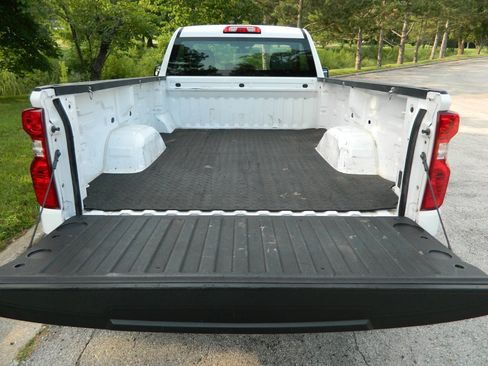 Used 2020 Chevrolet Silverado 1500 W/T w/ WT Fleet Convenience Package RWD image 9