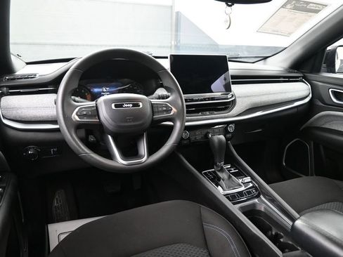 Used 2023 Jeep Compass Sport AWD/4WD image 24