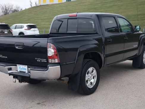 Used 2010 Toyota Tacoma PreRunner image 5