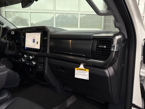 Used 2026 Ford F350 Lariat w/ Black Appearance Package image 24