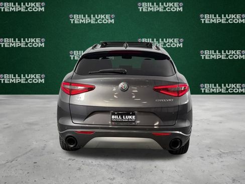 Used 2023 Alfa Romeo Stelvio Ti AWD/4WD image 6