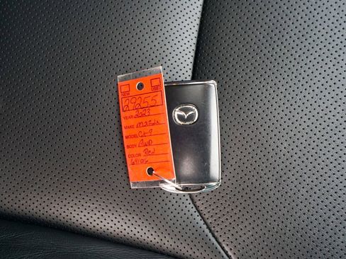 Used 2023 MAZDA CX-9 Touring image 38