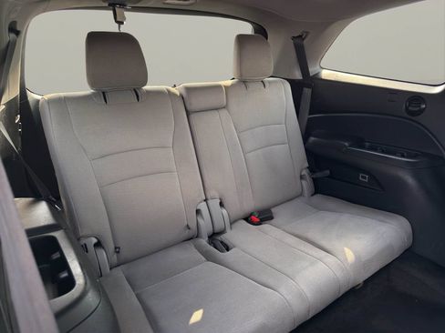 Used 2018 Honda Pilot LX image 26