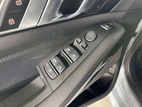 New 2026 BMW X5 xDrive50e w/ Executive Package image 8