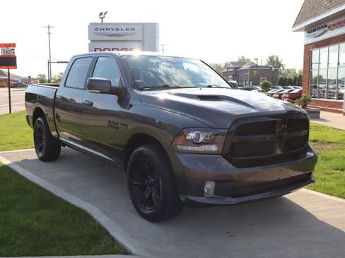 Used 2017 RAM 1500 Sport w/ Convenience Group AWD/4WD image 3