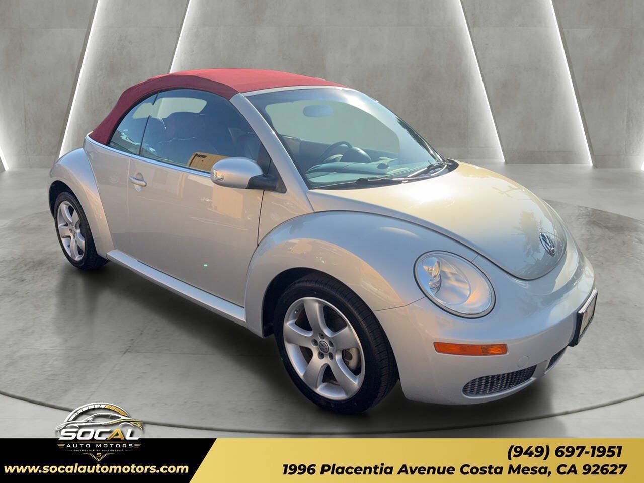 Used 2009 Volkswagen Beetle Blush FWD image 23