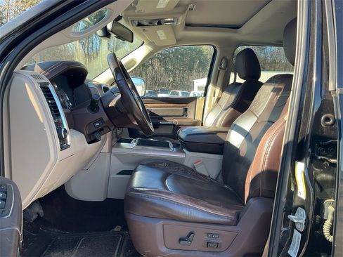 Used 2015 RAM 2500 Longhorn image 16