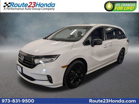 Certified 2024 Honda Odyssey Sport image 1