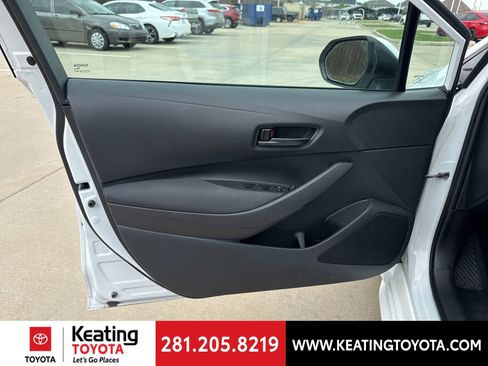 Used 2024 Toyota Corolla LE image 11