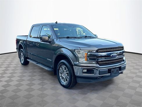 Used 2019 Ford F150 Lariat w/ Trailer Tow Package image 2