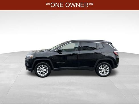 Used 2023 Jeep Compass Limited w/ Elite Group AWD/4WD image 4