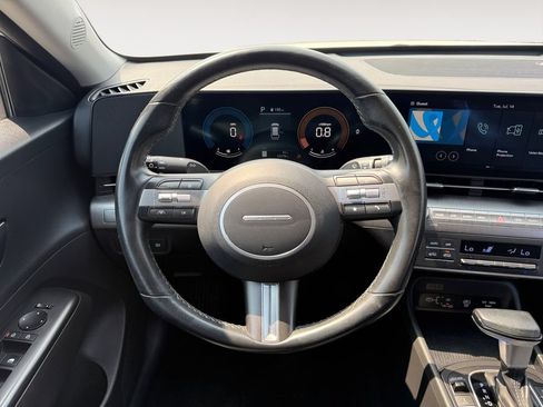 Used 2024 Hyundai Kona SEL AWD/4WD image 12