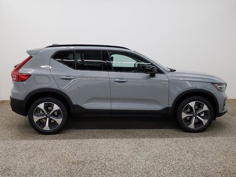 New 2026 Volvo XC40 B5 Plus w/ Protection Package Premier image 2