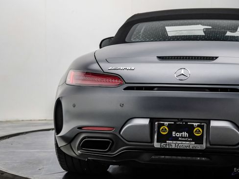 Used 2019 Mercedes-Benz AMG GT C image 18