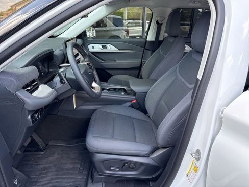 New 2026 Ford Explorer Active RWD image 22