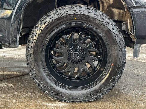 Used 2018 Ford F150 Lariat w/ Equipment Group 501A Mid image 9