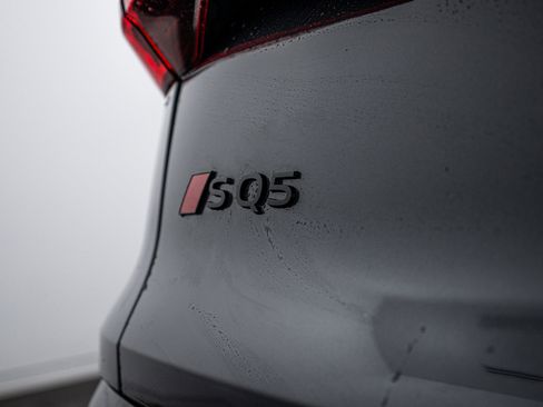 New 2025 Audi SQ5 Premium Plus image 22