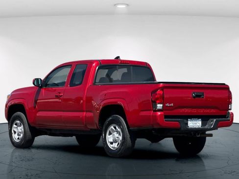 Used 2022 Toyota Tacoma SR w/ SR Convenience Package AWD/4WD image 8