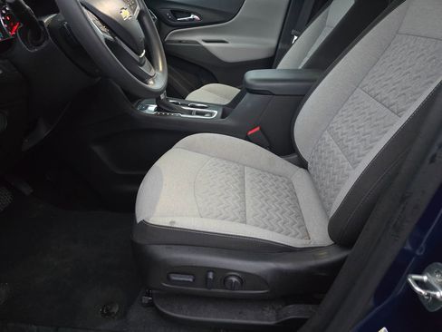 Used 2022 Chevrolet Equinox LT AWD/4WD image 12