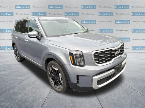 Used 2025 Kia Telluride S AWD/4WD image 3