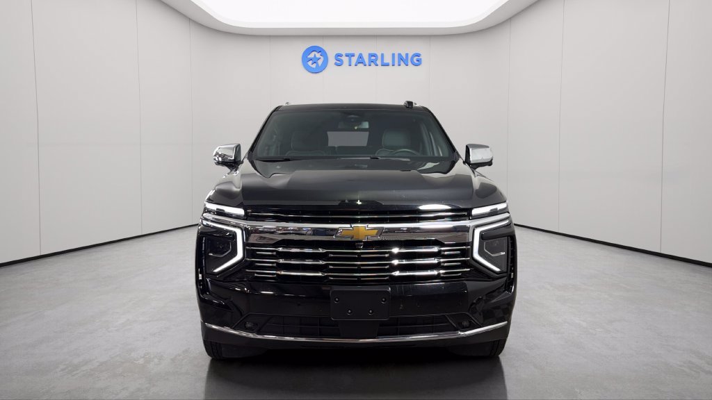 Used 2025 Chevrolet Suburban Premier RWD image 15